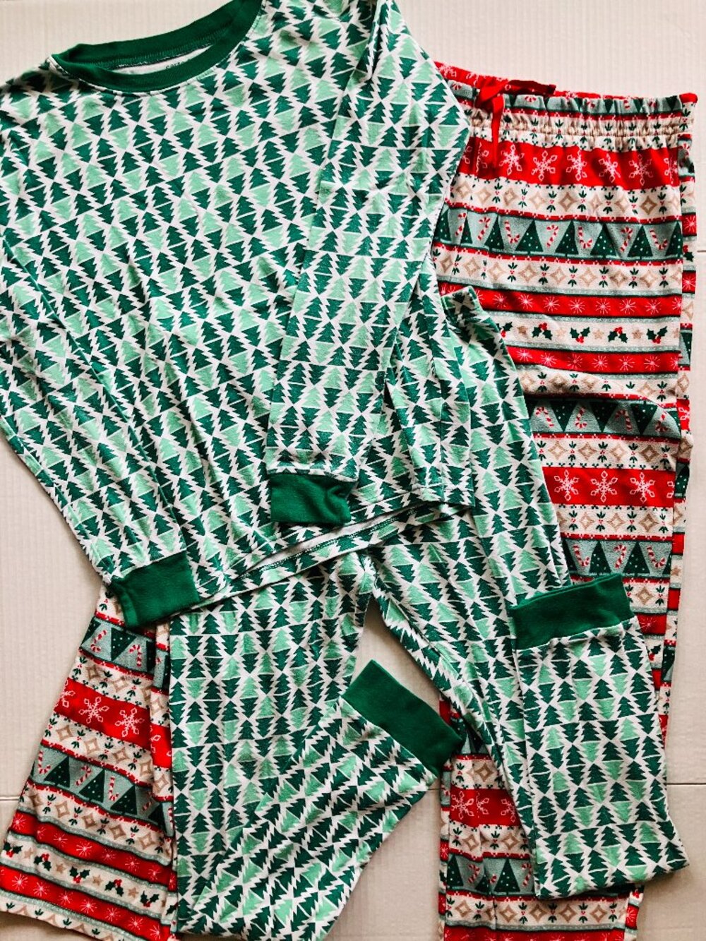 14 Carter's Christmas Pajama Bundle